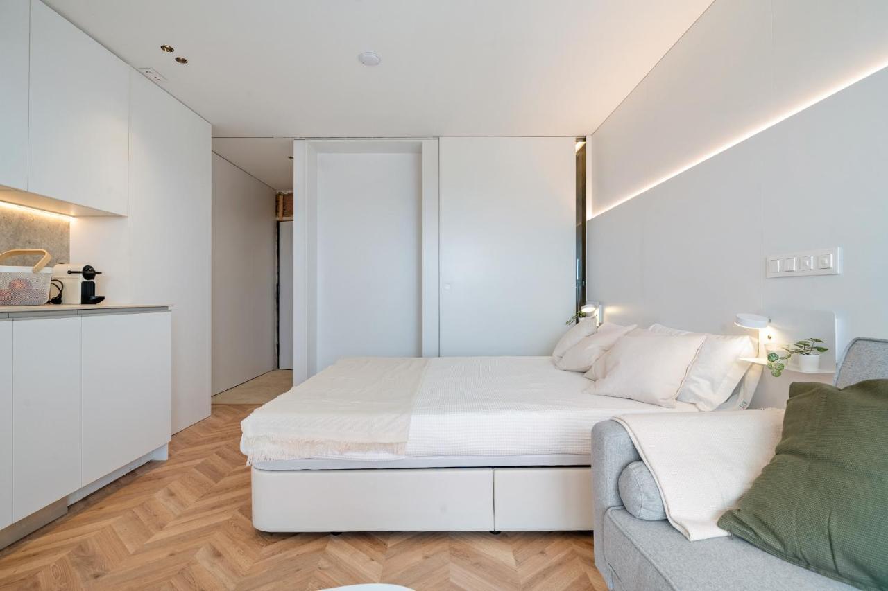 Hauzify I Loft Ancora Apartment Ла Пинеда Екстериор снимка