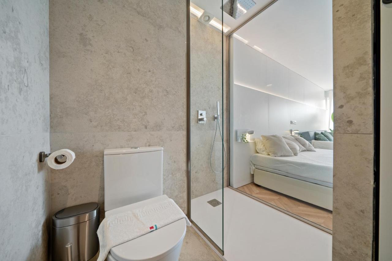 Hauzify I Loft Ancora Apartment Ла Пинеда Екстериор снимка